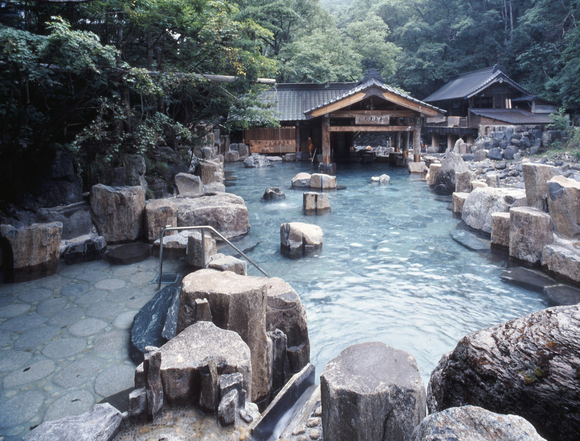 Takaragawa Onsen Ousenkaku Hotel Минаками Екстериор снимка